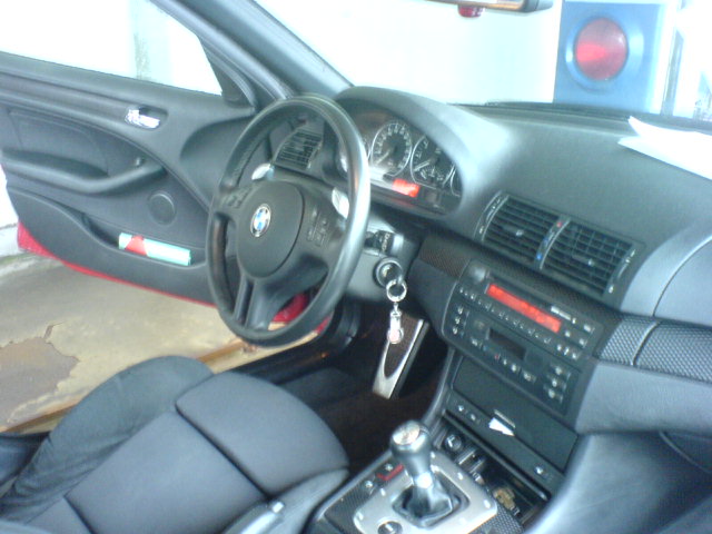 BMW-330i 009.jpg