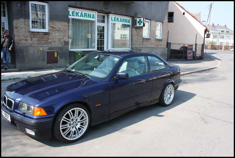 328i-2.jpg