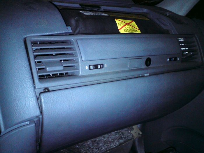 predni airbagy po 1000,- KC