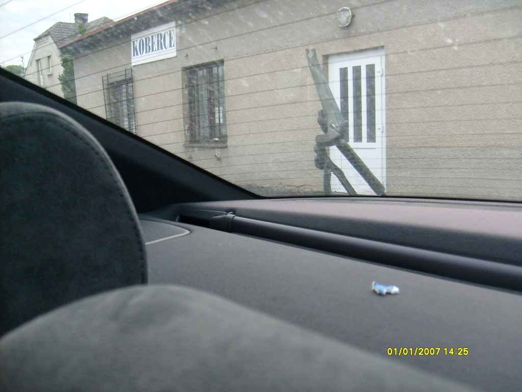 S6302268.jpg