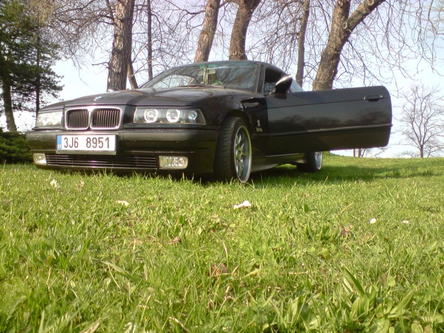 bmw.jpg