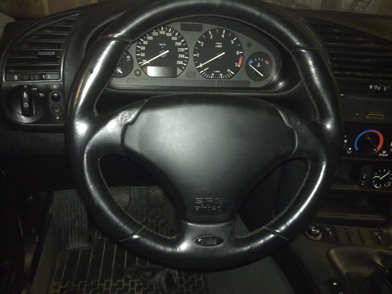 24102010274.jpg