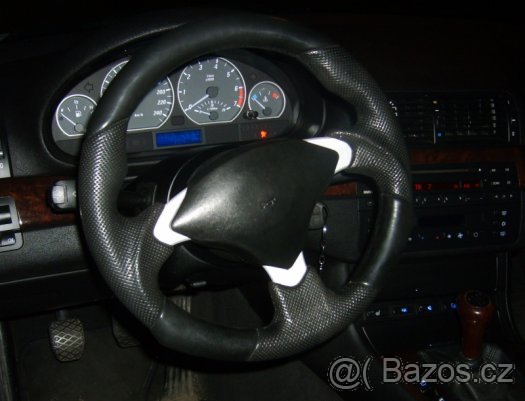 7084304.jpg
