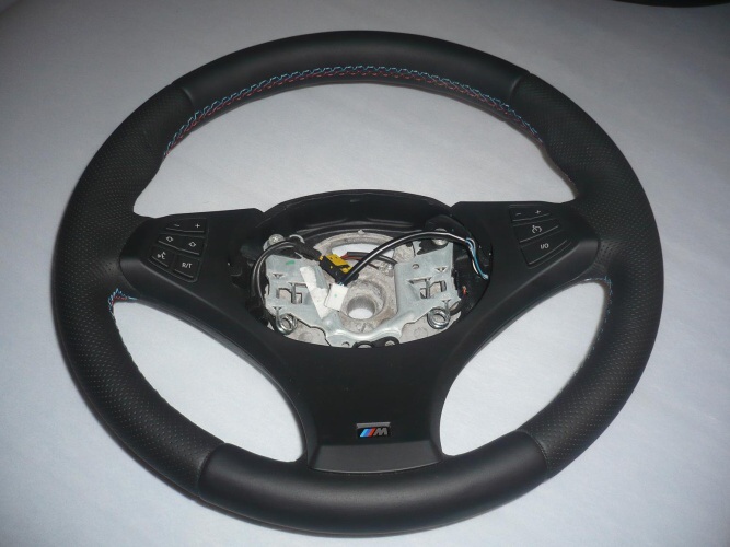 X-3 trikolora (1).jpg