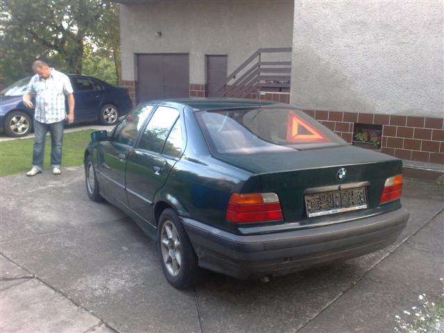 290520111066 (Small).jpg