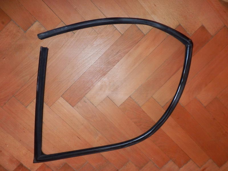 tesneni.JPG