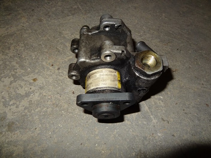 32 41 1 094 098 servo čerp..JPG