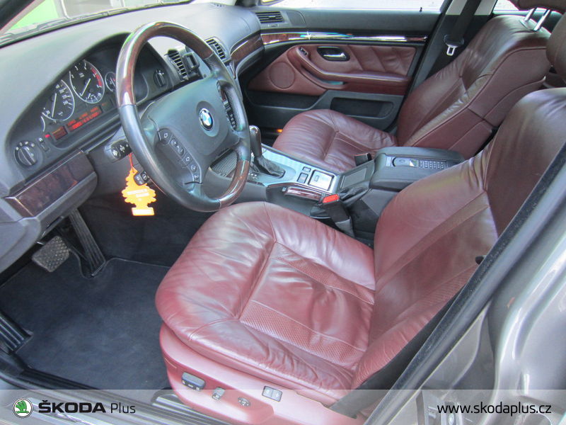 543bb089ac720.jpg