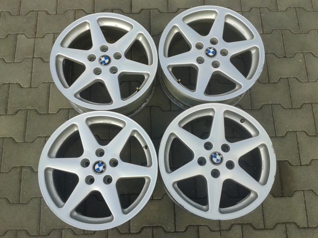 BMW 17.jpg