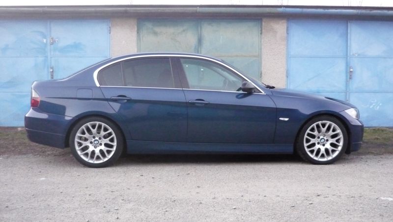 e90.jpg